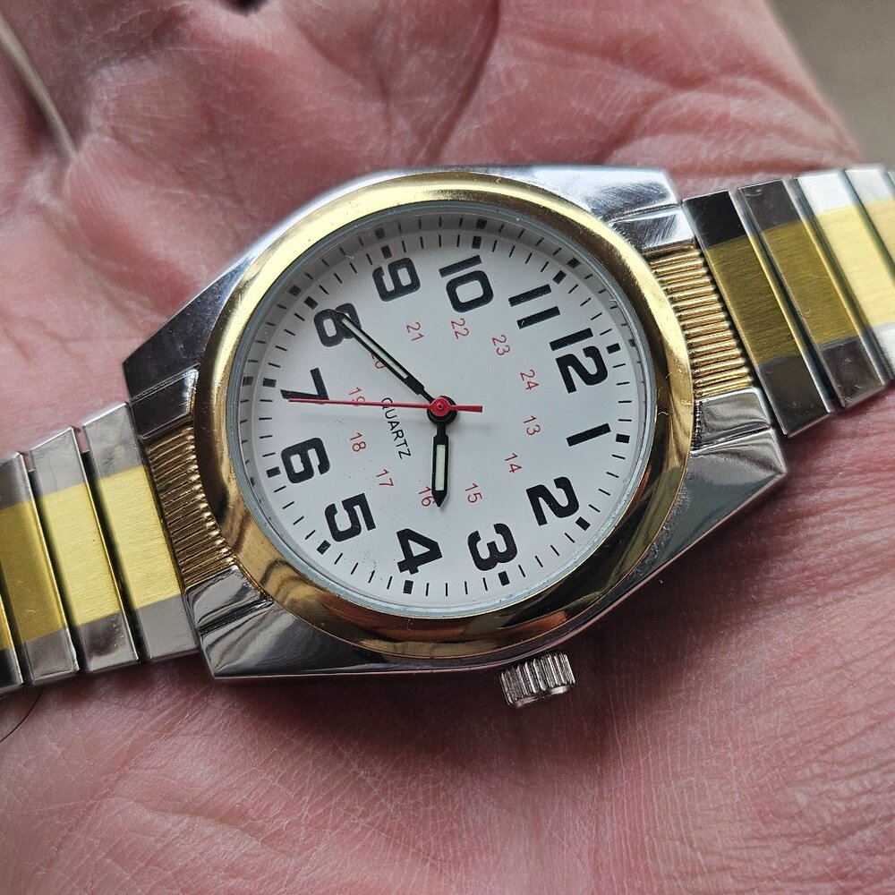 FMD Men Wristwatch Gold/Silver Dual Tone Japan Movt Analog Quartz Watch